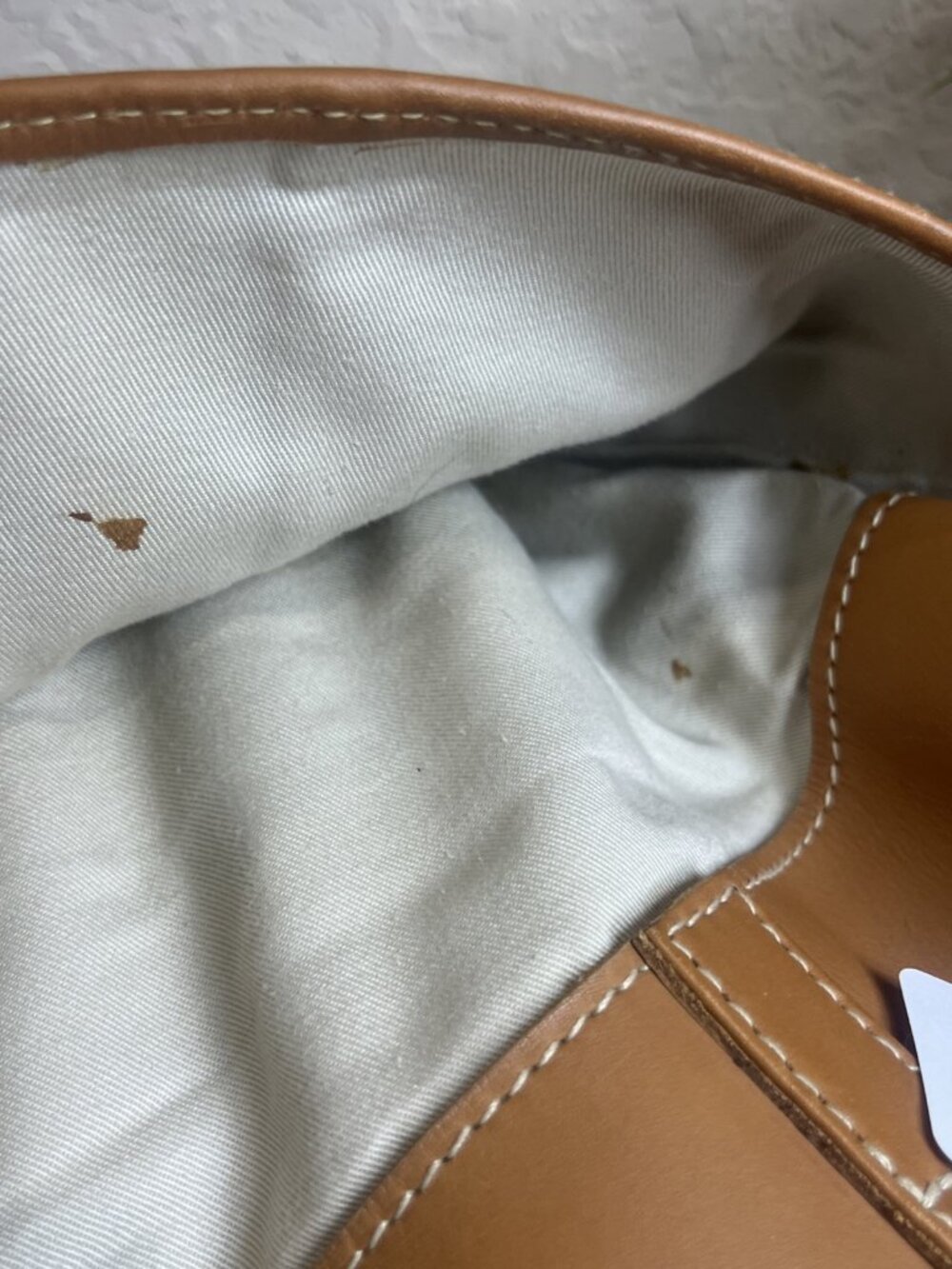 Ellington Cognac Brown Leather Shoulder Bag Whipstitch Trim Work Bag Travel - Picture 15 of 16